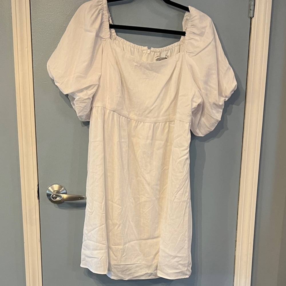 Chic White Puff Sleeve Blouse